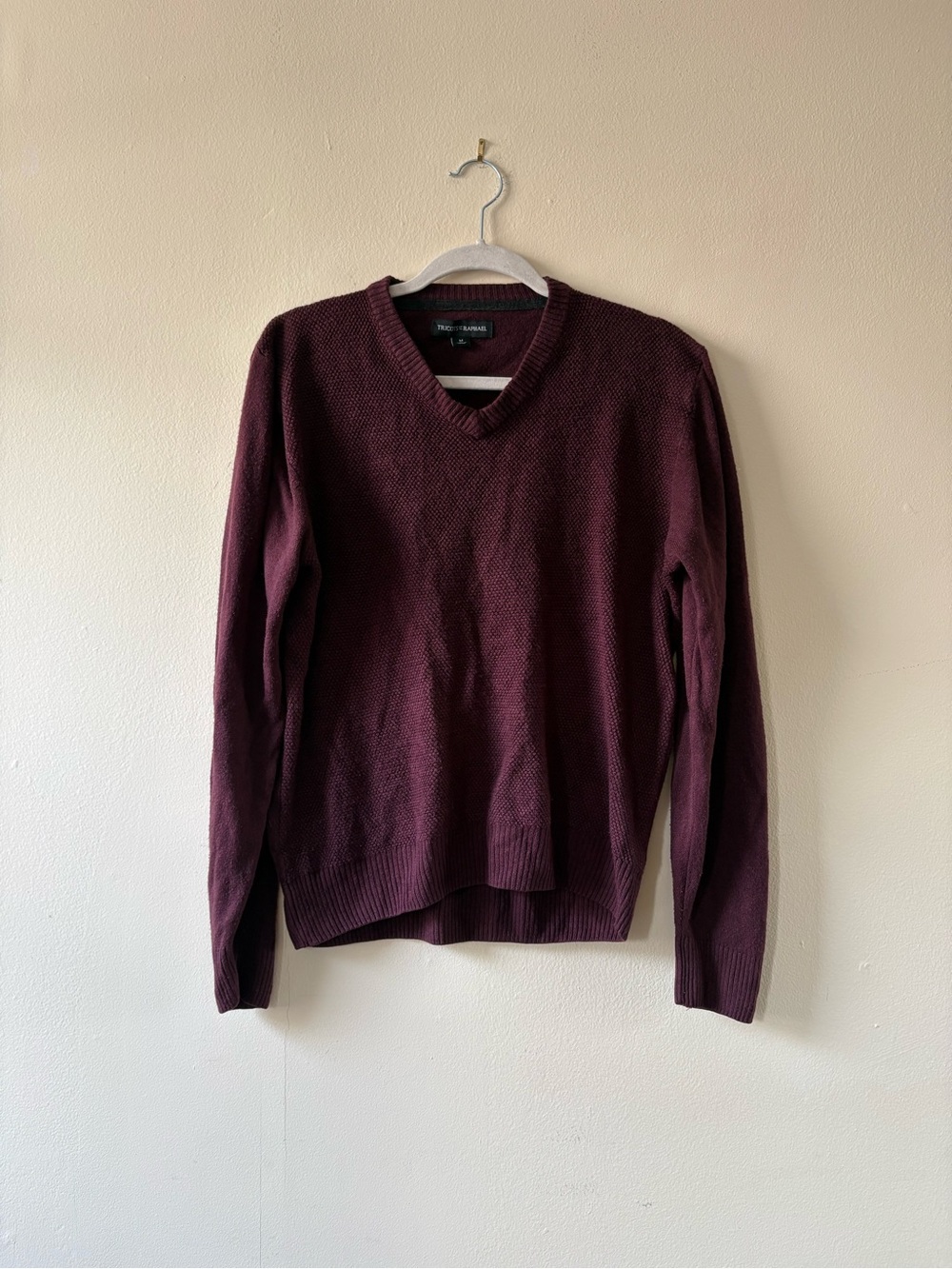 Vintage Tricots St Raphael Men's Burgundy Sweater